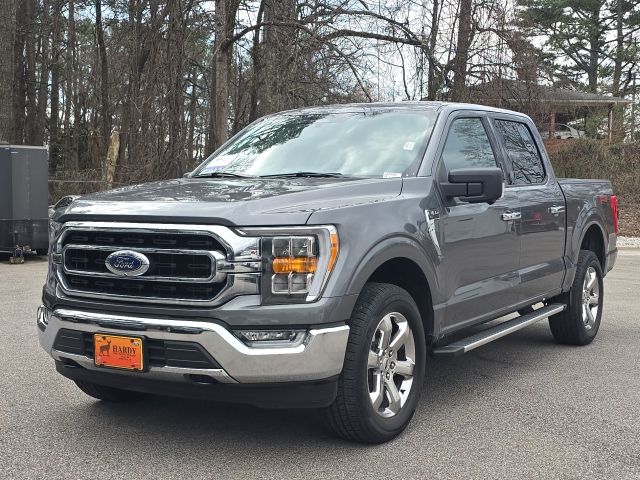 2022 Ford F-150 XLT:C02410C