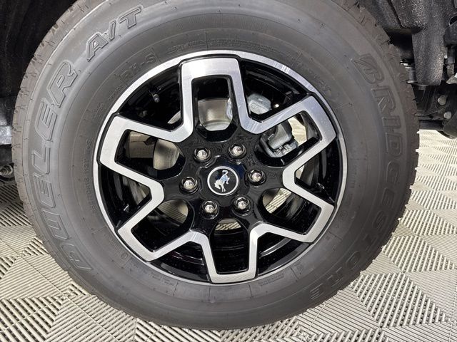 2025 Shadow Black Ford Bronco Outer Banks 4X4 SUV