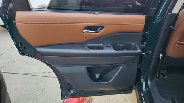 2022 Nissan Pathfinder