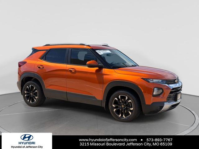 Vivid Orange Metallic 2022 Chevrolet Trailblazer LT FWD SUV / Crossover Front-Wheel Drive Continuously Variable Transmission