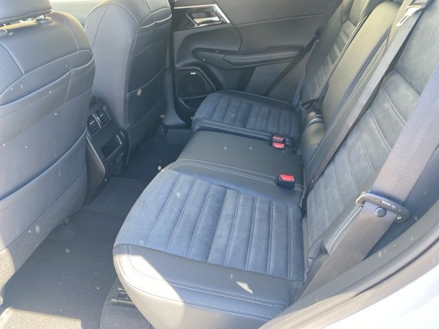 MitsubishiOutlander22