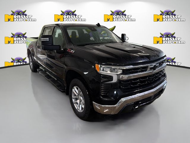 View vehicle photo 3