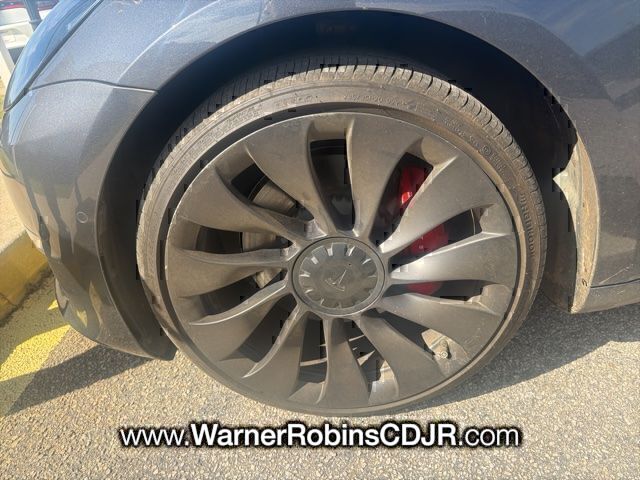 Used 2021 Black Tesla Performance image 4