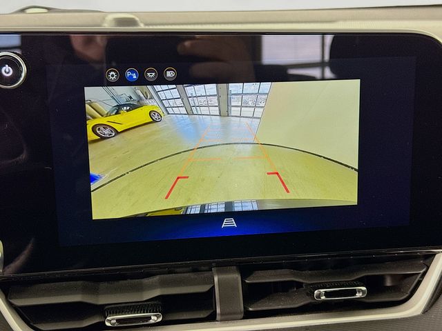 2025 Chevrolet Equinox LT - Photo 16