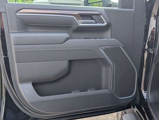 2026 Chevrolet Silverado 2500HD LT - 9