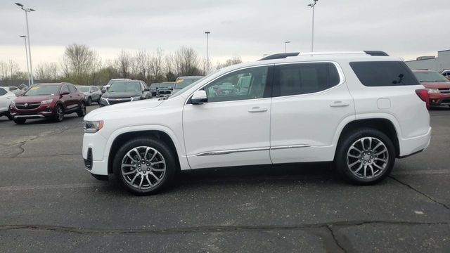 2023 GMC Acadia Denali 4