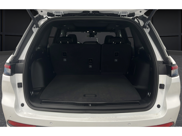 New 2026 Bright White Clearcoat Jeep Limited Reserve image 26