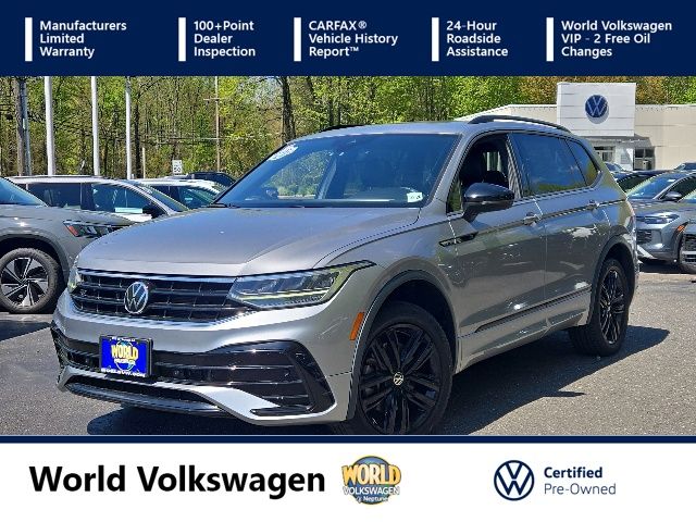 Pyrite Silver Metallic 2022 Volkswagen Tiguan SUV / Crossover All-Wheel Drive 8-Speed Automatic