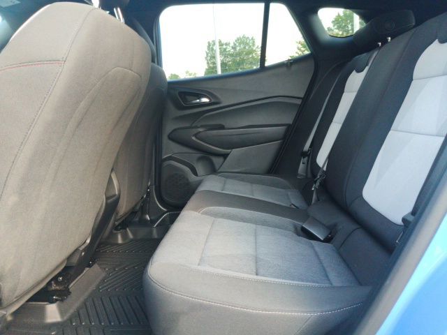 Used 2024 Chevrolet Trax SUV