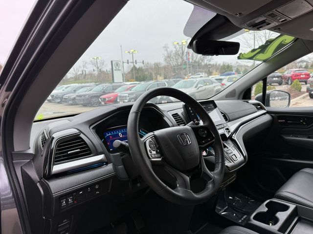 Used 2023  Honda Touring image 6