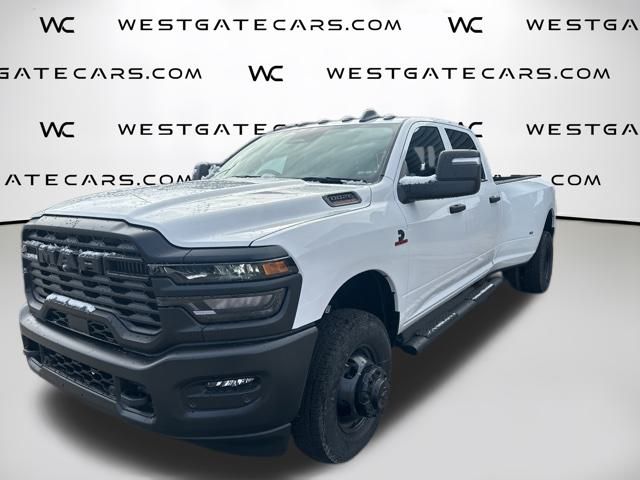 2026 RAM 3500 Tradesman Crew Cab LB DRW 4WD