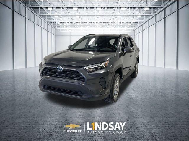 2024 Toyota RAV4 Hybrid XLE AWD
