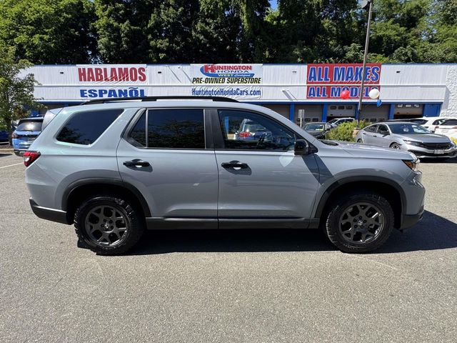 used 2025 Honda Pilot car, priced at $43,135