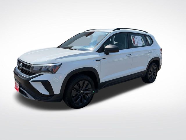 White 2022 Volkswagen Taos SUV / Crossover Front-Wheel Drive 8-Speed Automatic