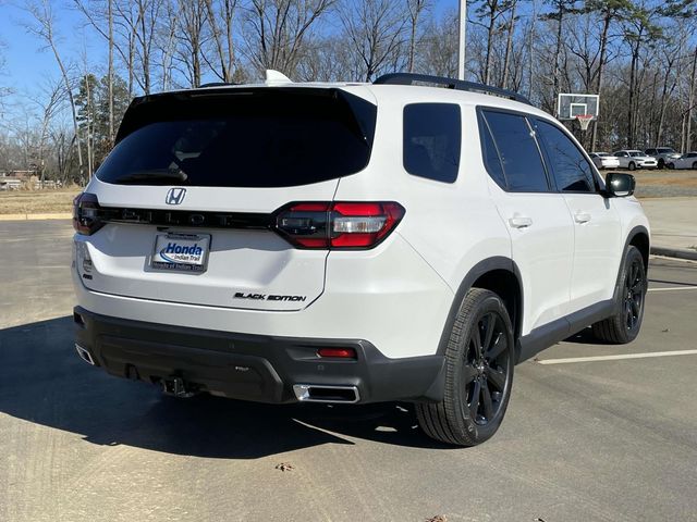 2025 Honda Pilot Black Edition 10