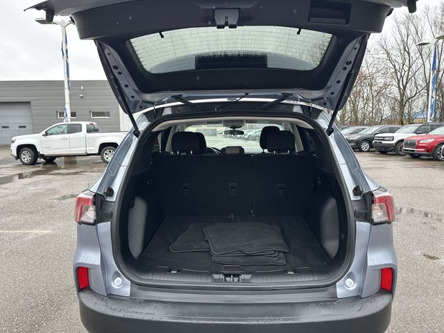 Used 2022 Blue Ford SE image 21