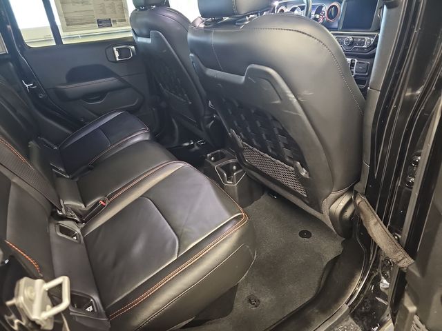 Used 2022 Black Jeep Mojave image 11