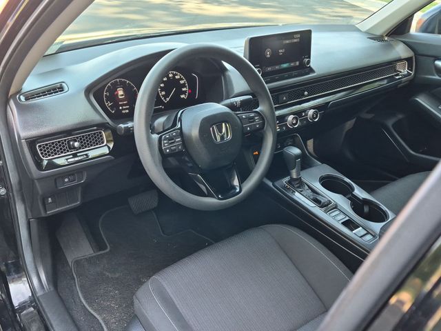 Used 2025  Honda LX image 29