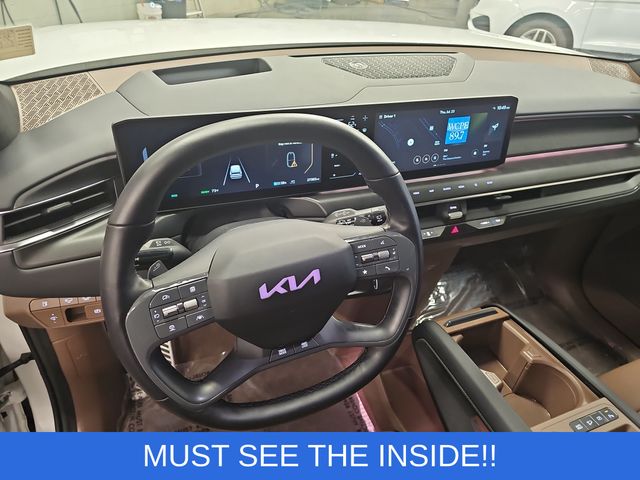 Used 2024 White Kia GT-Line image 16