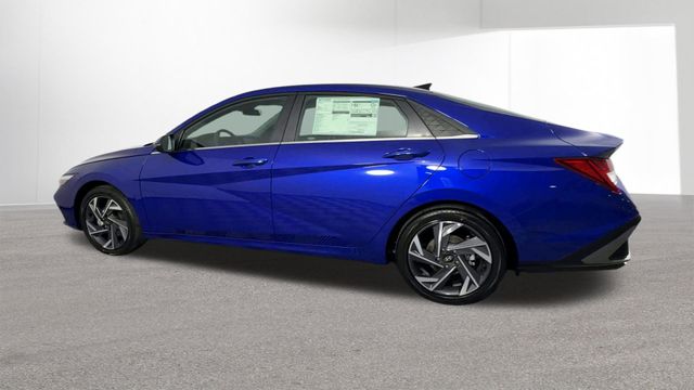 Used 2025 Hyundai Elantra Hybrid For Sale in Indianapolis, IN