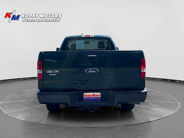 2007 Ford F-150 XL - Forest Green Clearcoat Metallic exterior view 4