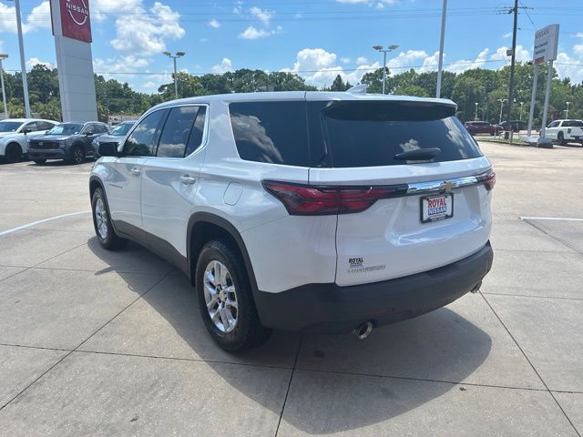 2023 Chevrolet Traverse LS - 4