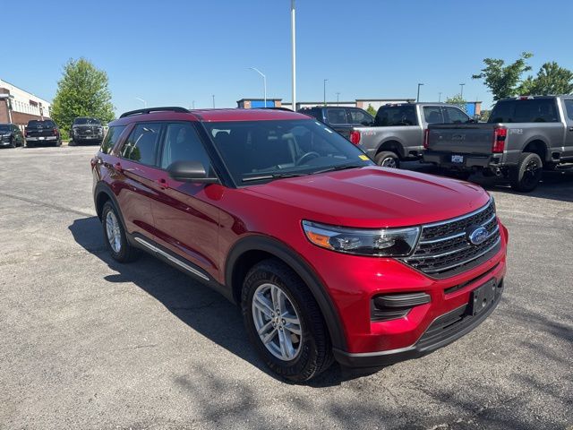 2020 Ford Explorer XLT photo