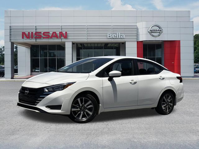 Aspen White Tricoat 2025 Nissan Versa SV FWD Sedan Front-Wheel Drive Continuously Variable Transmission