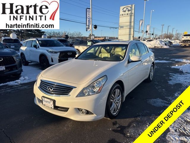 2011 INFINITI G37 x Sedan AWD