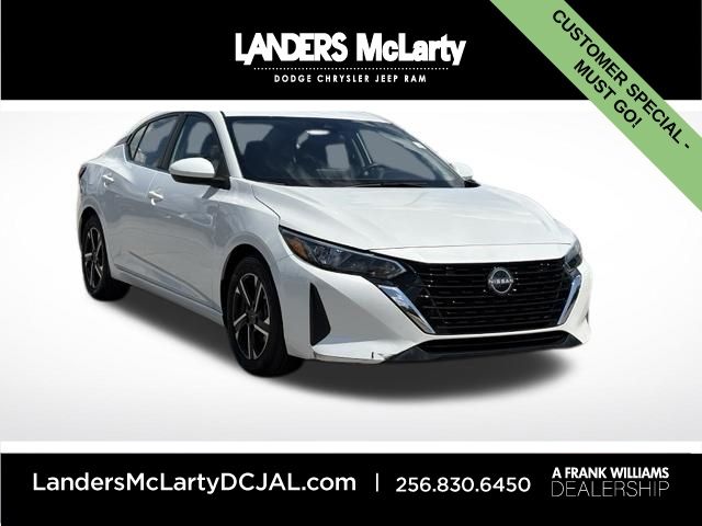 Aspen White Tricoat 2024 Nissan Sentra Sedan Front-Wheel Drive Continuously Variable Transmission