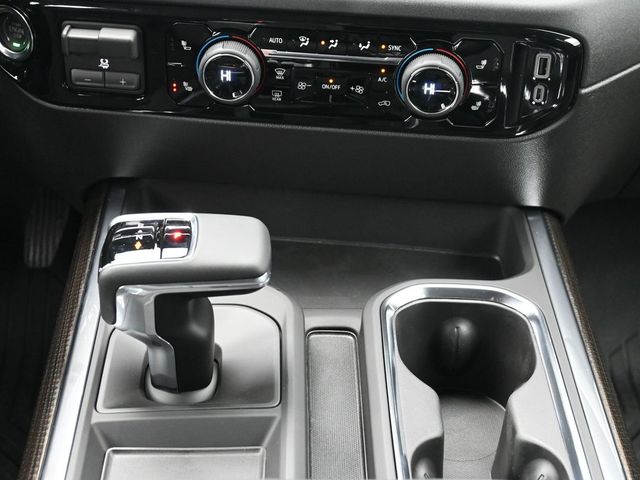 New 2026 White Chevrolet LT Trail Boss image 24