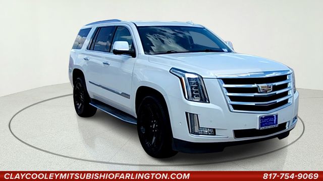 Crystal White Tricoat 2020 Cadillac Escalade SUV / Crossover Four-Wheel Drive