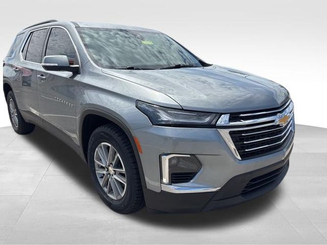 Sterling Gray Metallic 2023 Chevrolet Traverse SUV / Crossover Front-Wheel Drive 9-Speed Automatic