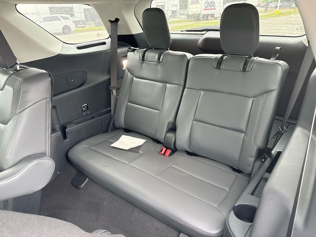 New 2026 Space White Metallic Ford Active image 19