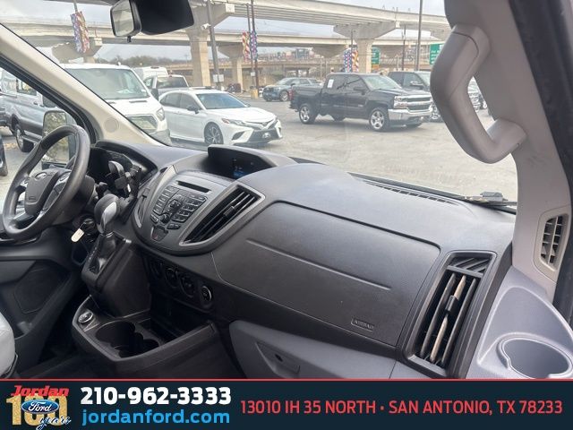 Used Car 2018 Ford Transit-350  Xl For Sale Under $30,000 In San Antonio, Texas