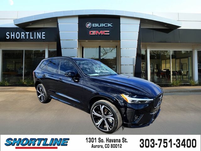 2024 Volvo XC60 Recharge T8 Ultimate Dark Theme eAWD