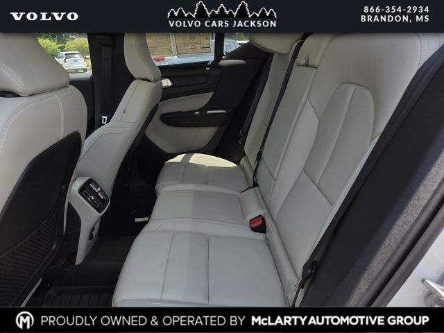Used 2026 Volvo XC40 SUV