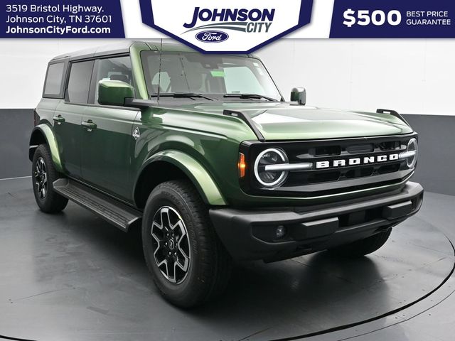 Green Metallic 2025 Ford Bronco Outer Banks 4-Door 4WD SUV / Crossover Four-Wheel Drive Automatic