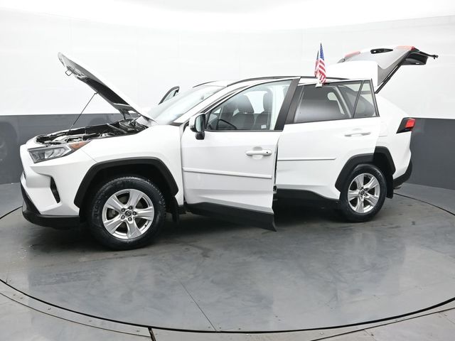 2021 Toyota RAV4 XLE 48