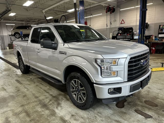 Used 2015 Silver Ford XLT image 11