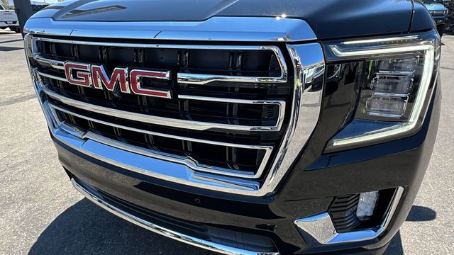 2024 GMC Yukon XL SLT 9