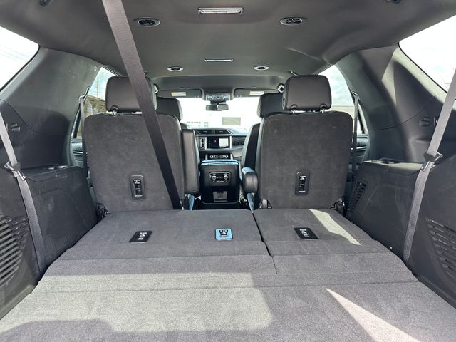 2023 GMC Yukon Denali photo