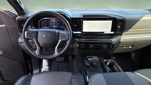 Used 2024 Black Chevrolet ZR2 image 10