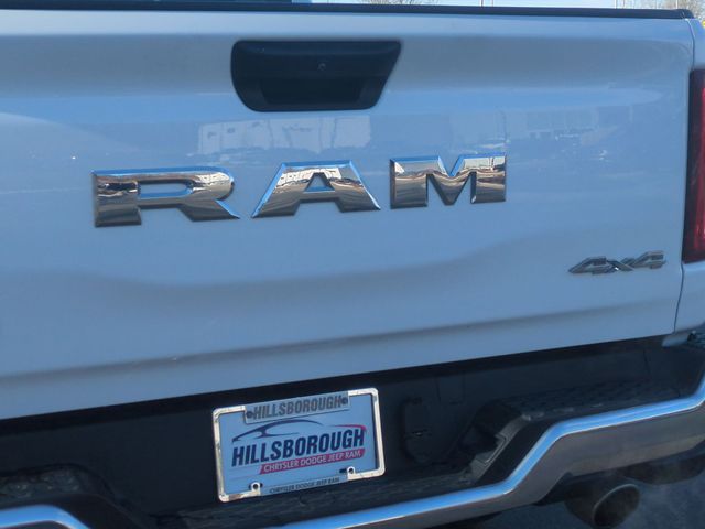 Used 2025 White Ram Big Horn/Lone Star image 22