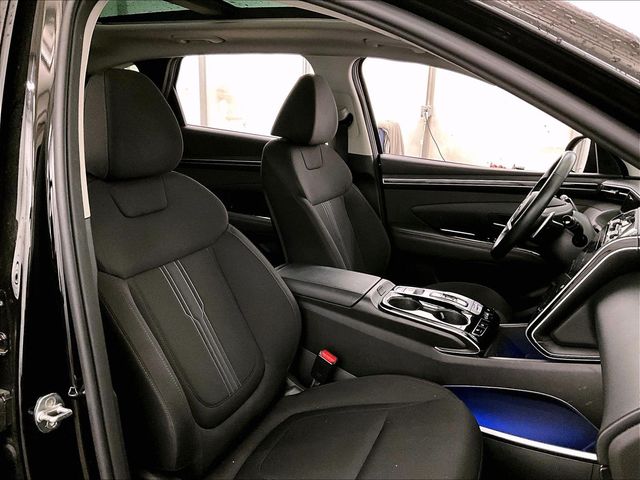 2022 Hyundai Tucson Hybrid SEL Convenience Black at Bob Ruth Ford
