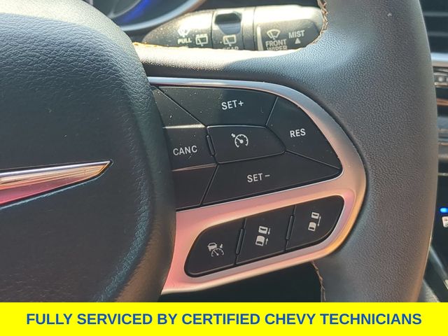 Used 2022 Chrysler Pacifica Van