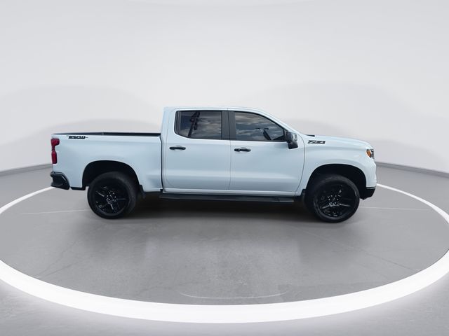 Used 2026 White Chevrolet LT Trail Boss image 9