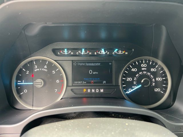 Used 2020 Silver Ford XLT image 11