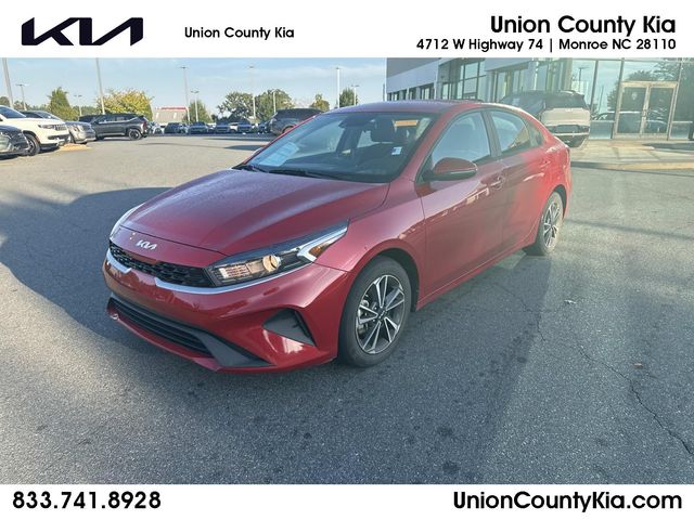 2024 Kia Forte LXS FWD