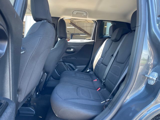 2021 Jeep Renegade Latitude - Graphite Gray exterior view 12